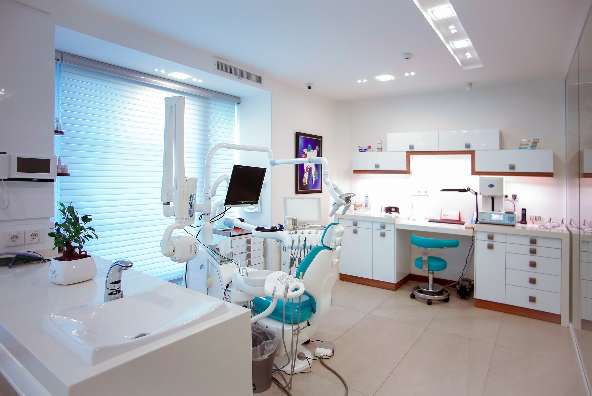 Clínica Dental Alvaro Azagra