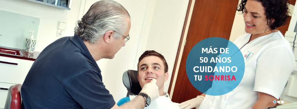 Clínica Dental Alvaro Azagra